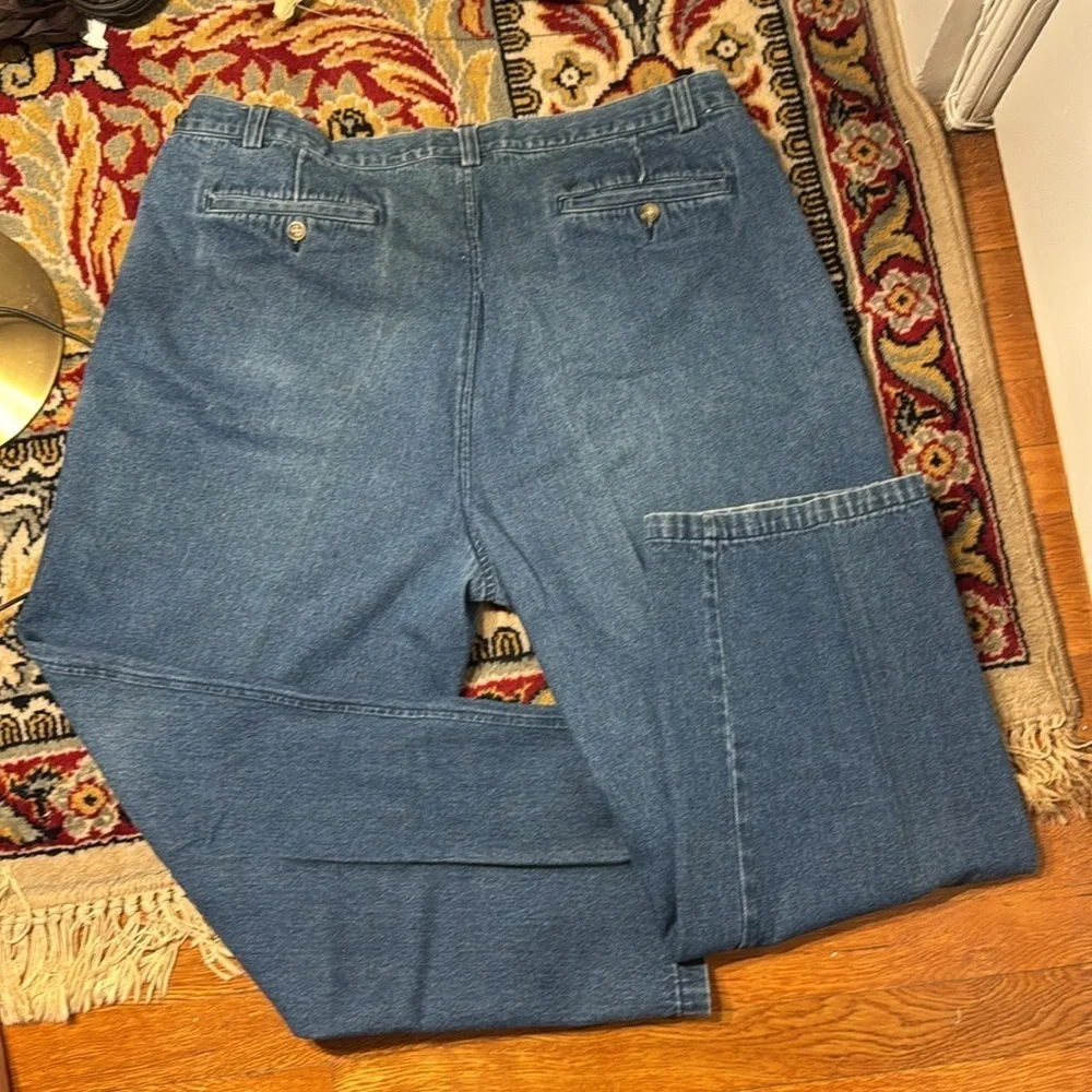 Arcadia Men's Blue Jeans size 42 x 30
EUC - Picture 1 of 4
